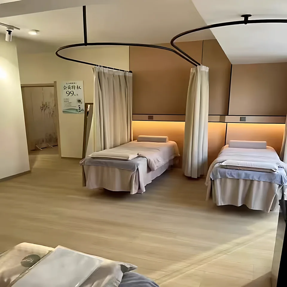 ブラックU型カーテンロッド【美容院用・区切りカーテン・スタイリッシュデザイン】