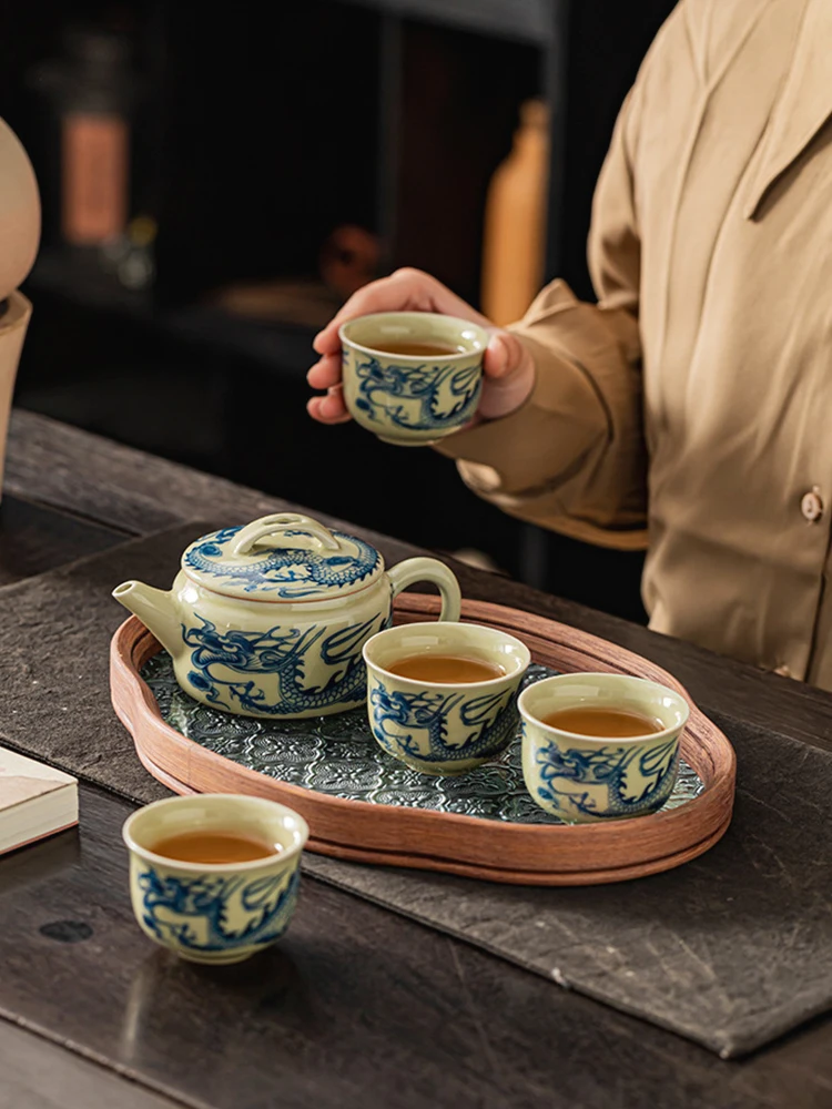 青茶色をどう選ぶ？自然と調和する、日本の暮らしにふさわしい色の選び方