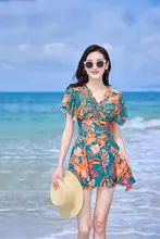 大人用女性用保守デザインのワンピース水着【リゾート向け・体型カバー・エレガントな印象】