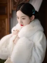 冬用 フェイクファー女性用コート【ゆったりデザイン・快適で保温性あり】