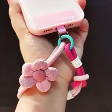 多機能デザインのスマホ用ハンギングストラップ【個性的な花柄・短め・耐久性あり・取り外し可能】