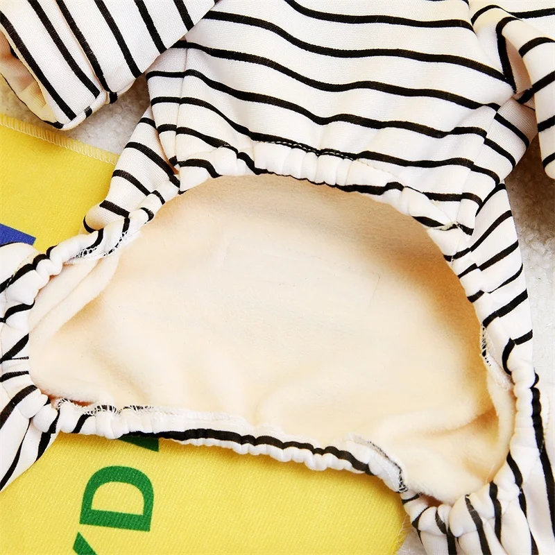 子犬の服 おしゃれ おすすめスタイル：Dogbaby バッグルームウェアの秋冬実用性