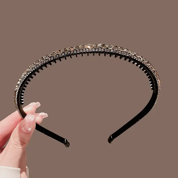 水晶装飾のシンプルなヘアバンド【前髪用・スタイリングアクセサリー】