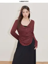 長袖トップスとワンピースのコーディネート【スリム効果・女性向け】（セットアップ対応）