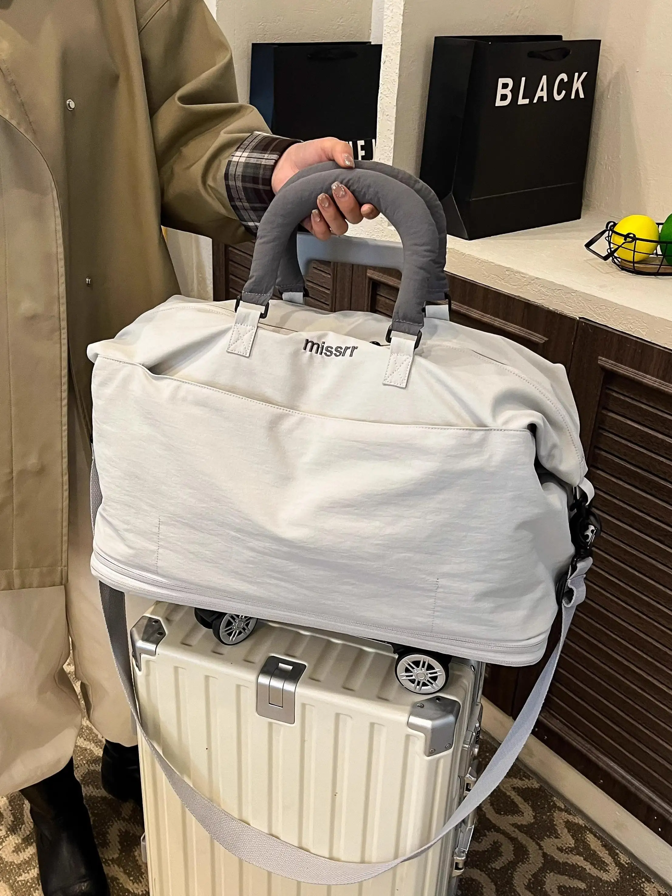 1泊旅行 バッグ レディース に何が大切？「耐久性のあるキャリーバッグ」が解決するリアルな悩み