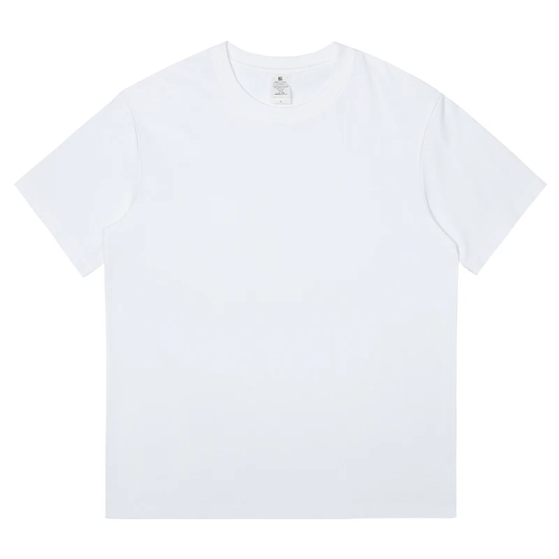 メンズTシャツを買うべきか迷っている？この1枚で通勤からレジャーまですべてをカバ  ーできる