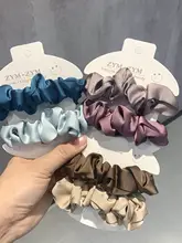 サテン仕立ての大腸型ヘアゴム【シンプルデザイン・丸いまとめ髪用・ヘアアクセサリー】（セットアップ対応）