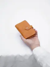 牛革製フリップ財布【シンプルデザイン・無地・中型】