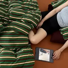 ストライプデザインの四点セット【コットン製・夏用・肌触りの良いニット素材】（セットアップ対応）