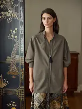 洗練されたデザインの長袖シャツ【羊毛・ダブルブレスト・フレンチスタイル・通勤用】