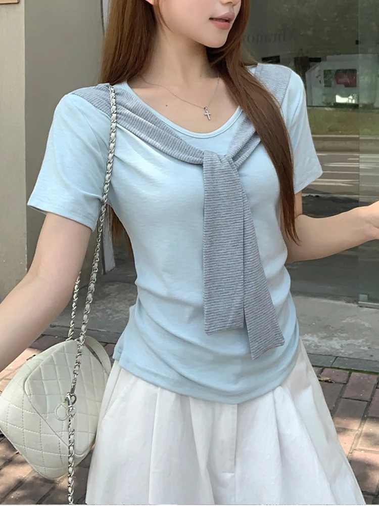 フェス ティーシャツ おすすめモデル：デザイン性のある美しいウエスト絞りのティーシャツ