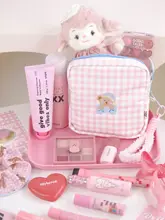 持ち運び便利な生理用ナプキン収納ポーチ【防水・ミニサイズ・高デザイン】