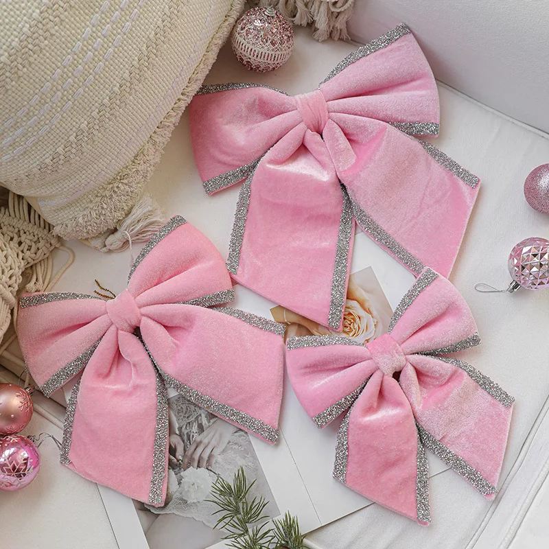 クリスマス装飾用 フェルト製リボン：ラインクリスマス背景に最適な装飾素材の実用性と使い方