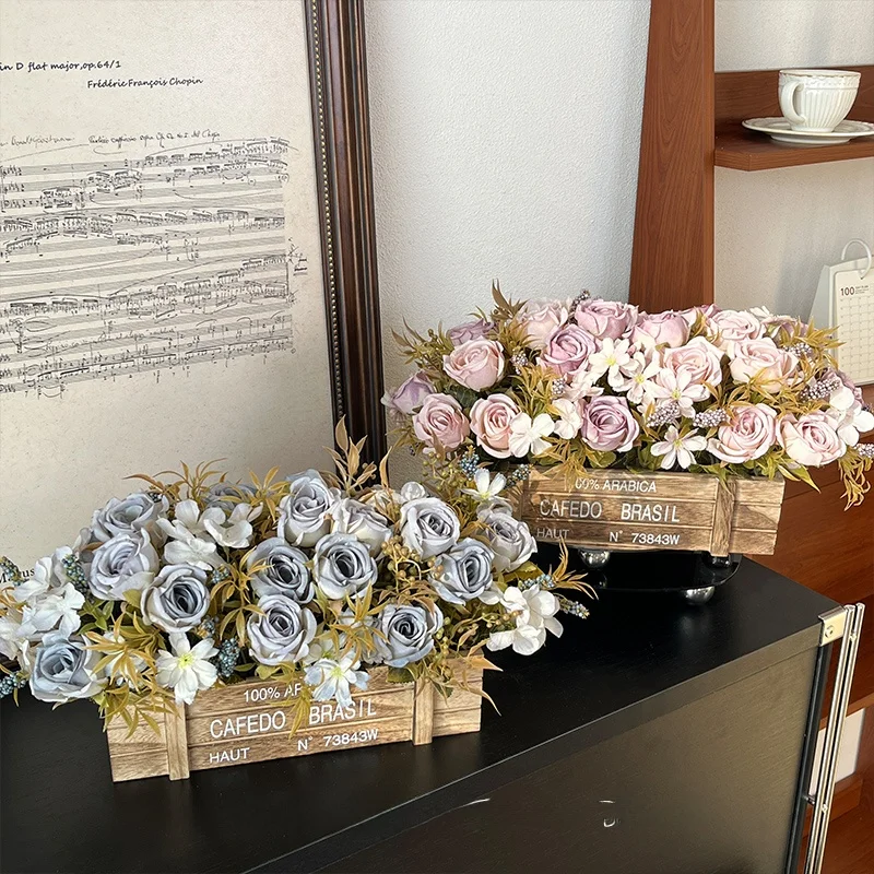 ミニブーケ 1000円：フレンチレトロな造花ローズの小さな花束の実用性と使い方