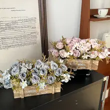 フレンチレトロな造花ローズの小さな花束