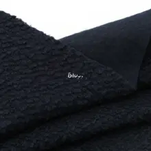 優れたドレープ！ダークブルーの立体的な毛糸ニットコート生地【ウール混・DIY用】