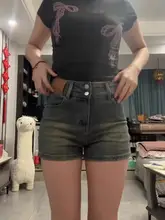 トレンド感溢れる高腰デニムショートパンツ【女性用・ストレート・夏向け・伸縮性あり】