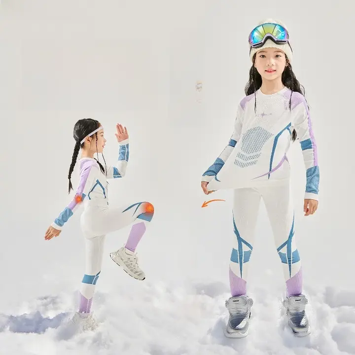 子供用 スポーツスキーウェア【秋冬対応・保温・速乾】（セットアップ対応）