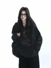 オーバーサイズ フード付き ストリートスタイル ブラックパーカー【洗いざらし・女性用・ゆったりシルエット】