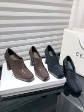 フランス風レトロハイヒール【高品質・スクエアトゥ・太ヒール・ビジュー付き・防水仕様】