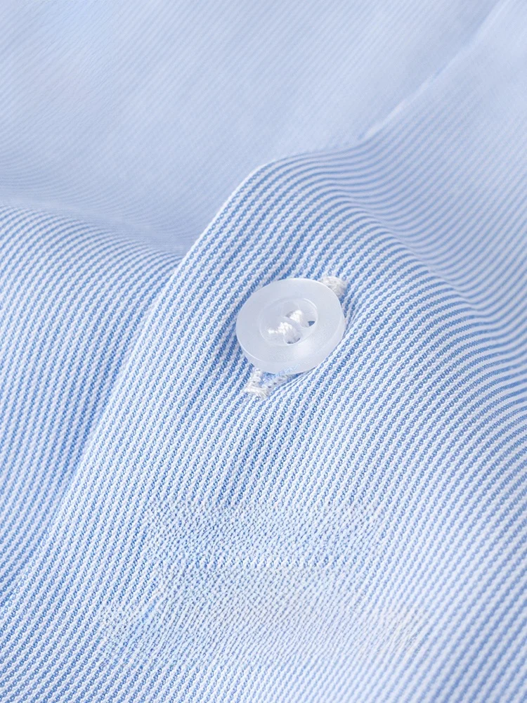 中古制服とは何か？Romonロモンの男の子用フォーマルスーツが提供する実用性と価格帯の分析