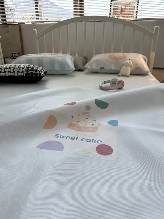 水洗い可能な涼感カートゥーンデザインの氷藤席【極上の柔らかさ・エアコン用・三枚組】（セットアップ対応）