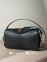 本革製の小型スクエアショルダーバッグ【多層ポケット・通勤用・ファッション】