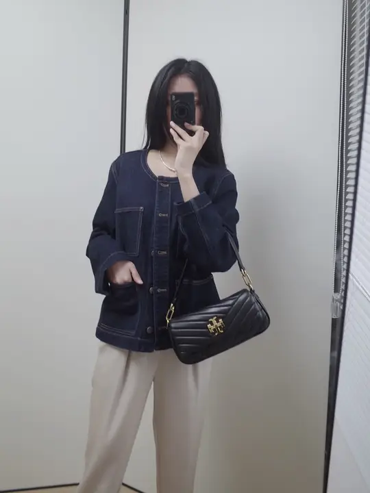 レディース春用ヴィンテージデザインデニムジャケット【ラウンドネック・対称ポケット装飾・ワークスタイル】