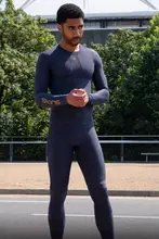 秋冬用 メンズランニングコンプレッションパンツ【高い伸縮性・速乾・フィット感】