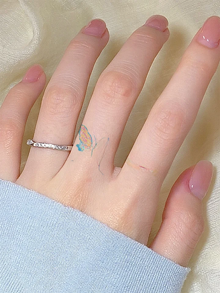 グラデーションバタフライタトゥーシール【防水・カラフル・指用】