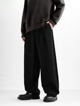 ヴィンテージ風レザーラベル仕立てのメンズデニムパンツ【秋冬用・ロング丈】