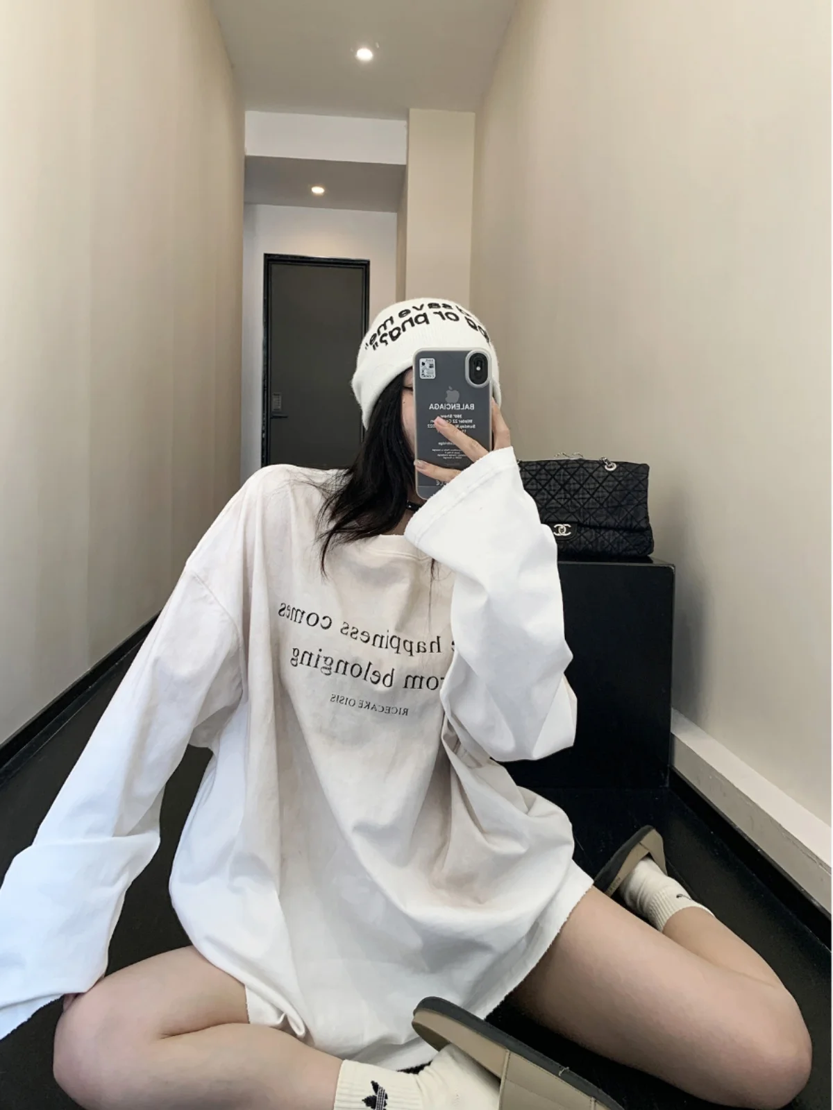 春季向けアメリカンスタイルのレトロ風長袖Tシャツ【グラデーションプリント・ルーズフィット】