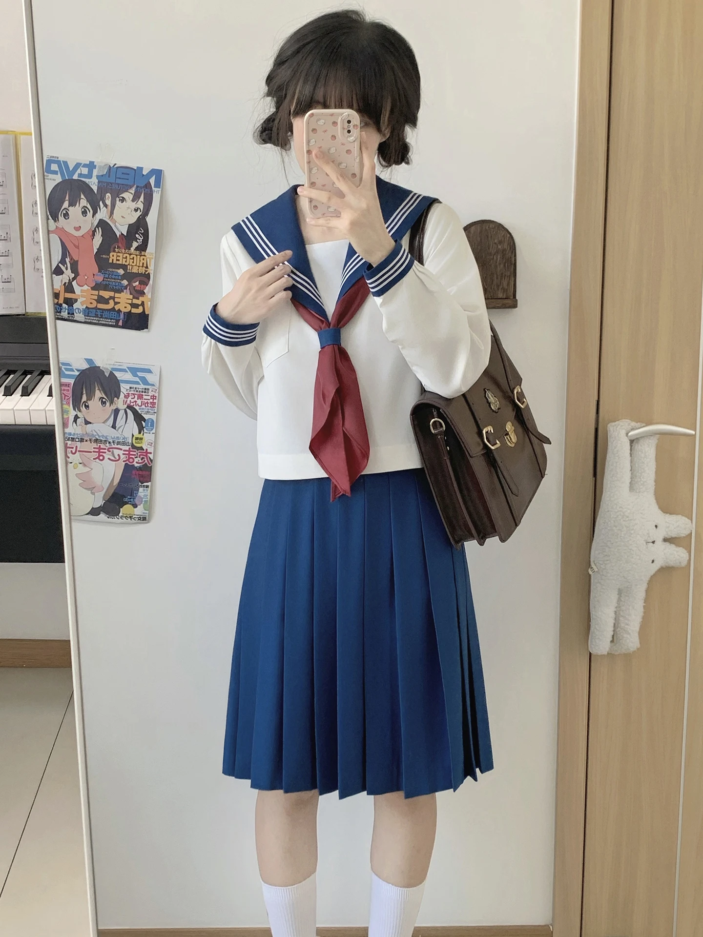 アニメ風のJK制服：花柄水手服のデザインと実用性を徹底解説