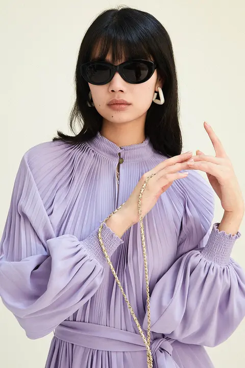 UNICA プリーツ長袖シャツワンピース【ゆったりシルエット・バルーンスリーブ・春秋用】