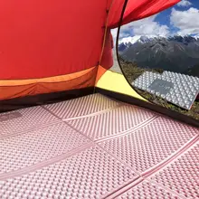 二人用 アルミフォイル防湿マット【アウトドアキャンプ用・折りたたみ・クッション性あり】