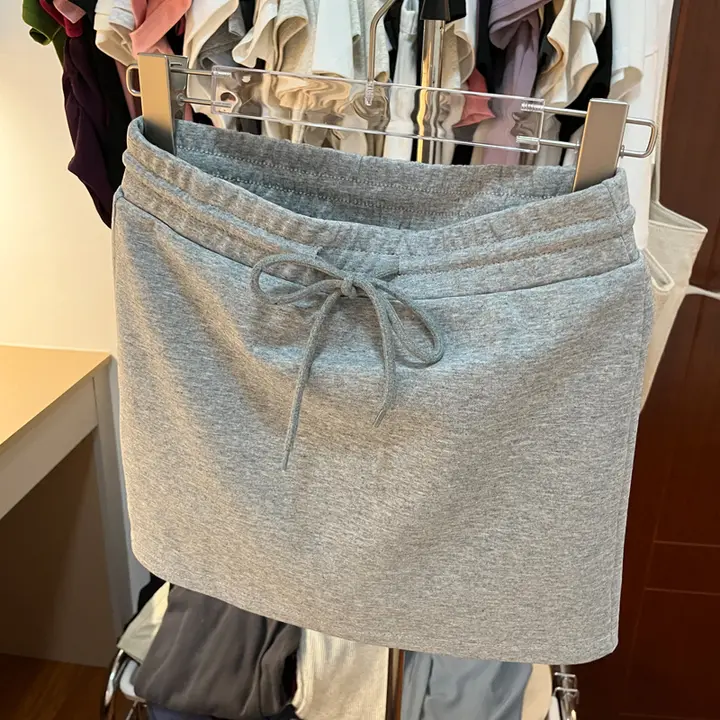 スタイリッシュなAラインハイウエストミニスカート【アメリカンスタイル・女性用】