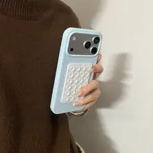 スマホケース 吸盤 ミラー 液体シリコン 無地 シンプル 韓流 インスタ映え iPhone対応「BAYLU STUDIO」