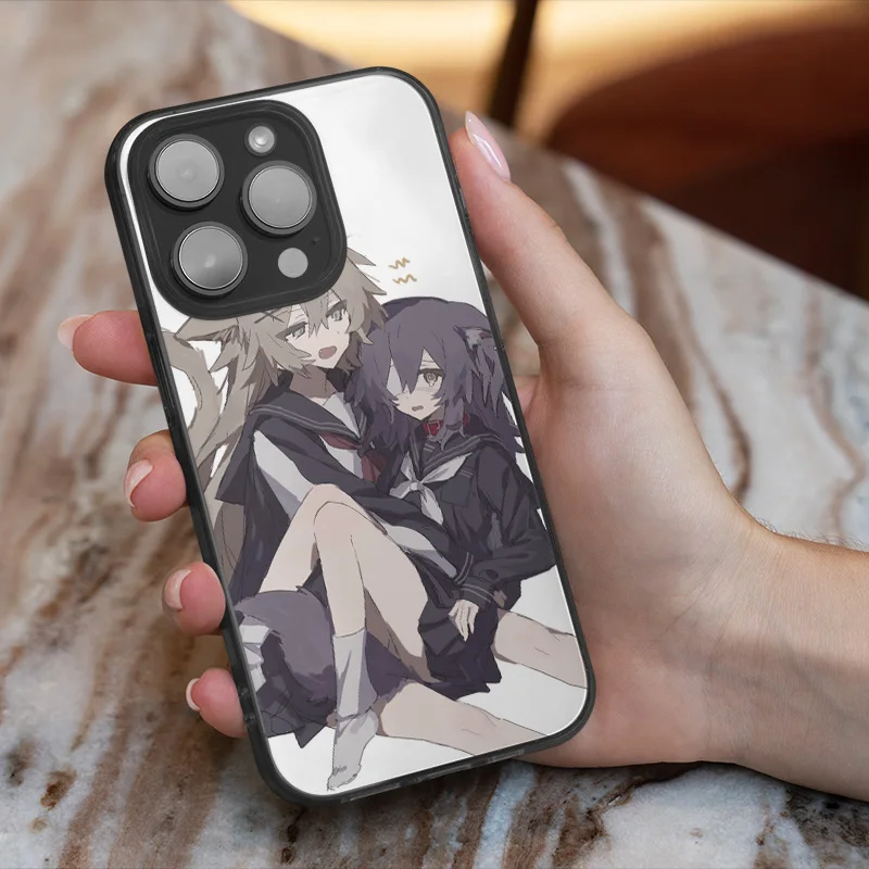 イラストレーターとのコラボデザイン スマートフォンケースはアート性と保護のバランスを実現