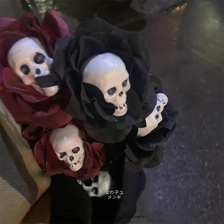 スカルデザインのフェイクローズ【ハロウィン・バー雰囲気・コスプレ撮影用】