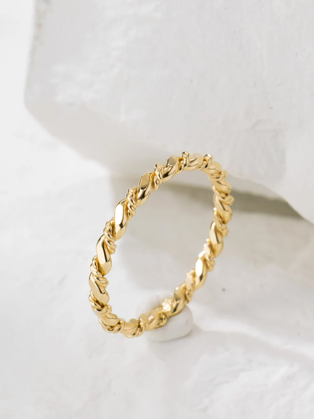 14k リングを選ぶべきタイミングは？価格・デザイン・保存法まで徹底解説