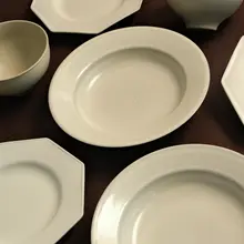 高温陶器製マット仕上げの鶏心ボウル【家庭用・シンプルなデザイン】