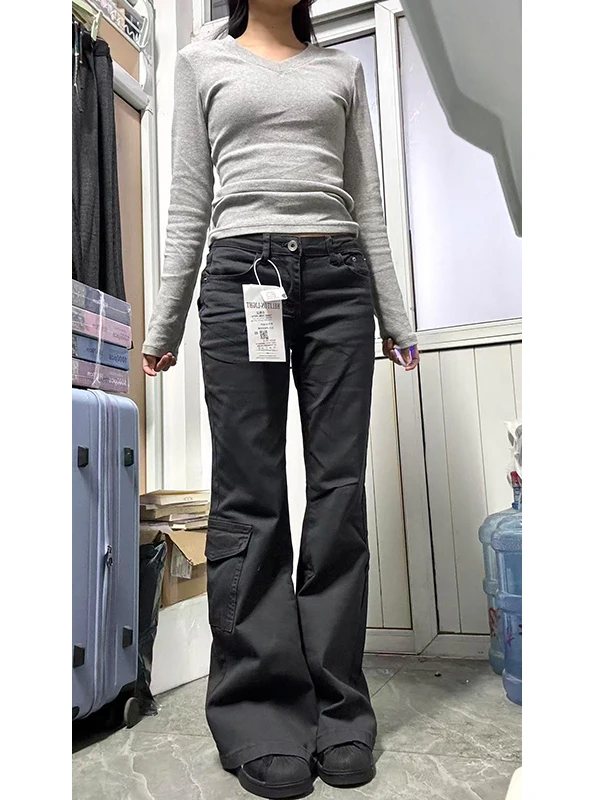 低身長の人がカーゴパンツを着て似合わないのは、なぜ？その解決策としておすすめのパンツとは？
