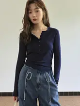 美ラード風長袖ブラウンTシャツ【ヒンメリカラー・スリムフィット・ヘンリーネック】