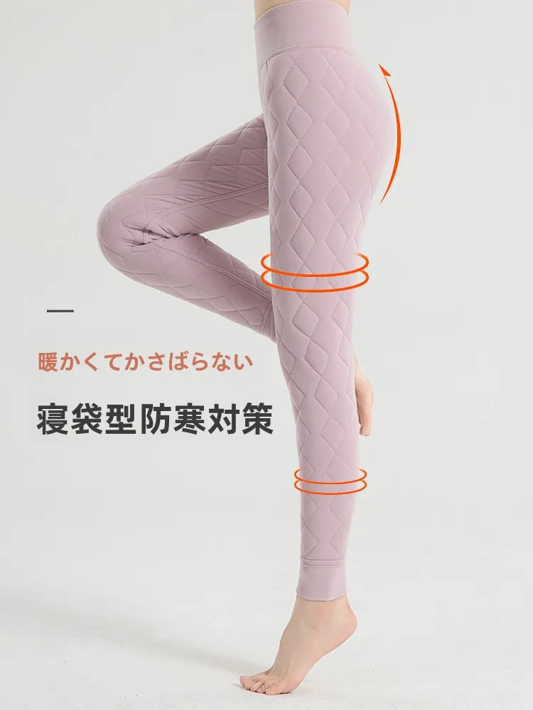 冬の足元を温めるために、どんなストレッチパンツがおすすめ？