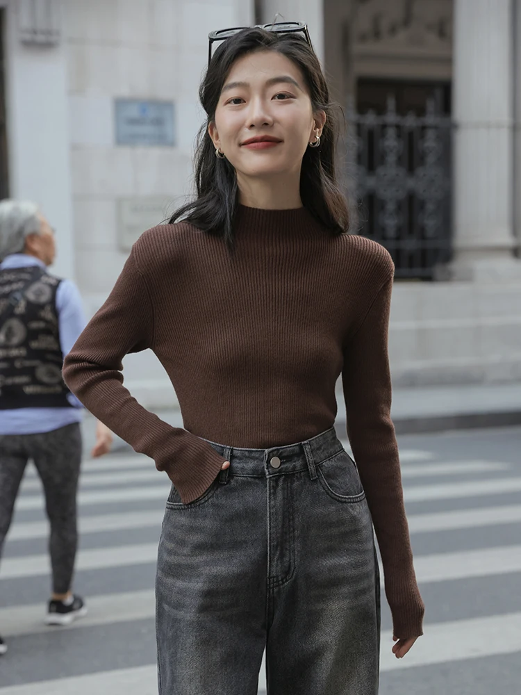 大人可愛い服 40代コーデ｜ハイネックニットで実現する心の余裕スタイル