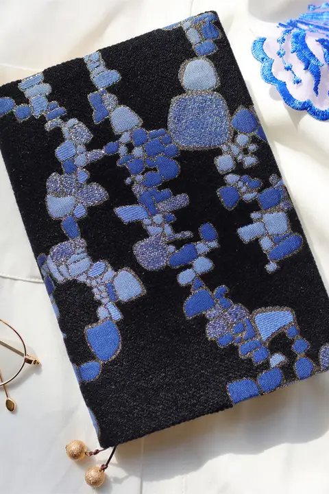 水の元素 A5手帳【ブルー・刺繍デザイン・手作り】