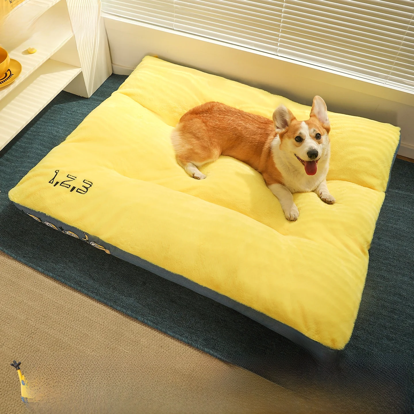 愛犬のフロアに安心感を！Hoopet大型犬用スリーピングマットの実際の使い方と性能
