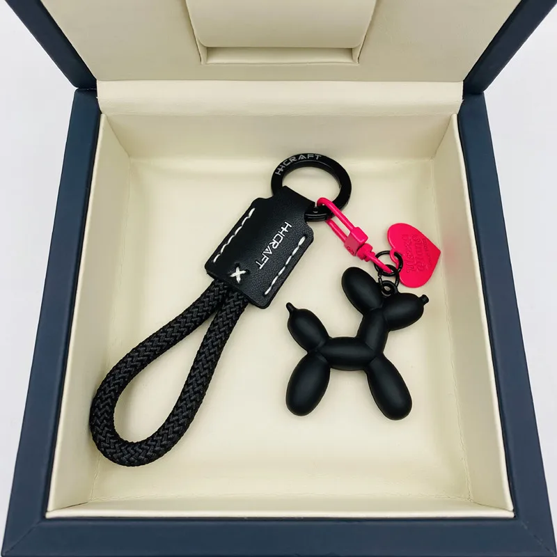 キツネキーホルダーとは？厳選3選で、暮らしのどこにでも自然に溶け込むかわいいアイテムの選び方