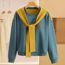 おしゃれで快適！ビッグレターデザインのバイカラーシャツ【秋用・スリーブ付き・カジュアル】