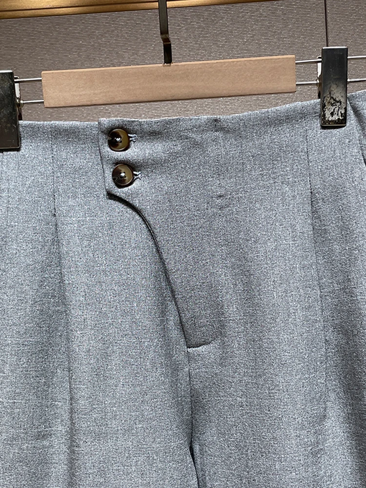 女性用ファッションスリムパンツハイウエストは通勤スタイルに最適なシルエットか